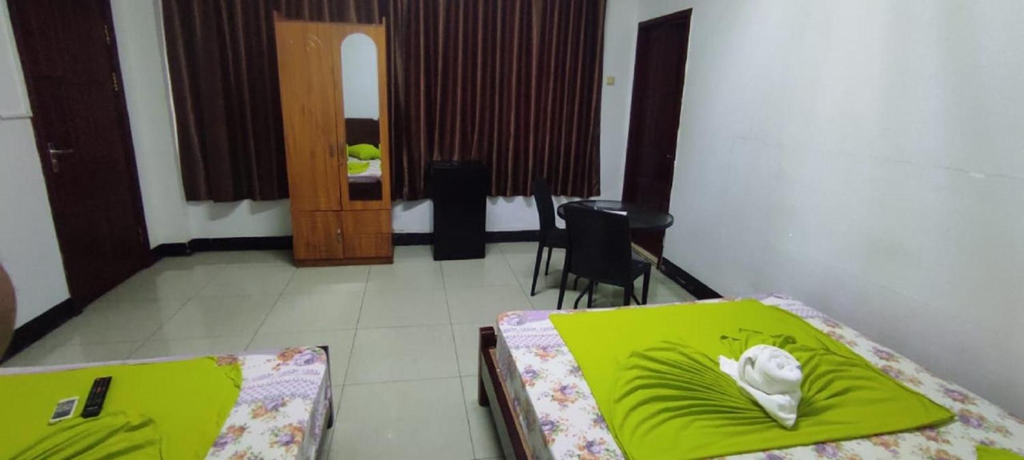 Britos Hotel Paramaribo Exterior foto